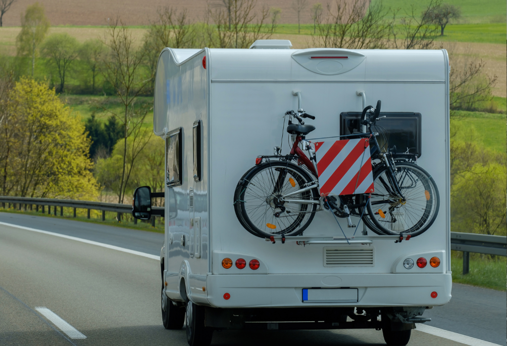 Flughafen Berlin Brandenburg: Parkplatz für Camper und Wohnmobile BER – Hier richtig parken!