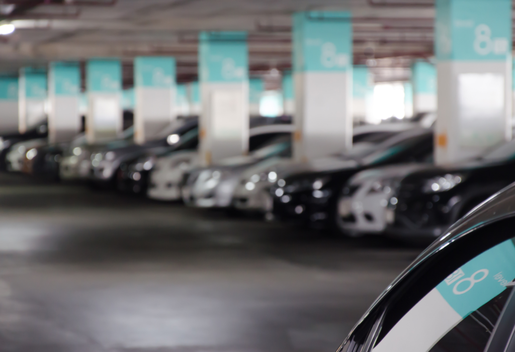 Flughafen Berlin Parkplatz Vergleich